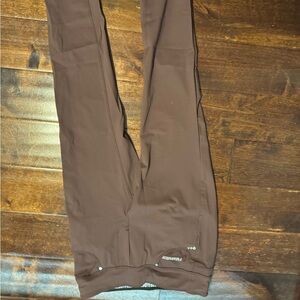 Freddy wr up dark red pants nwot size 6